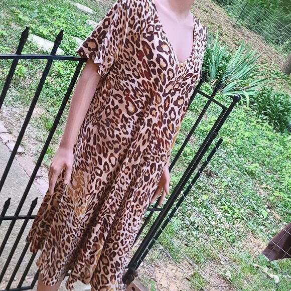 Roaman's Animal Print Mirror Vneck Dress - Picture 1 of 6
